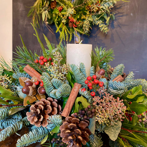 Christmas Table - "The Natural Berry"