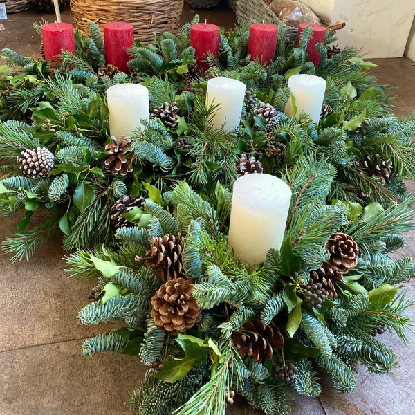 Christmas Table - "The Natural Berry"